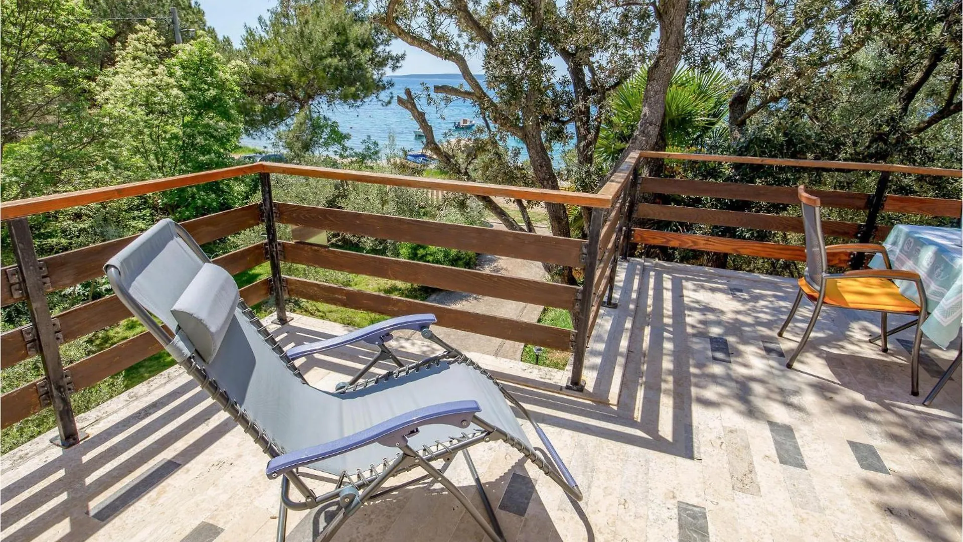3 Bedroom Nice Apartment In Cres