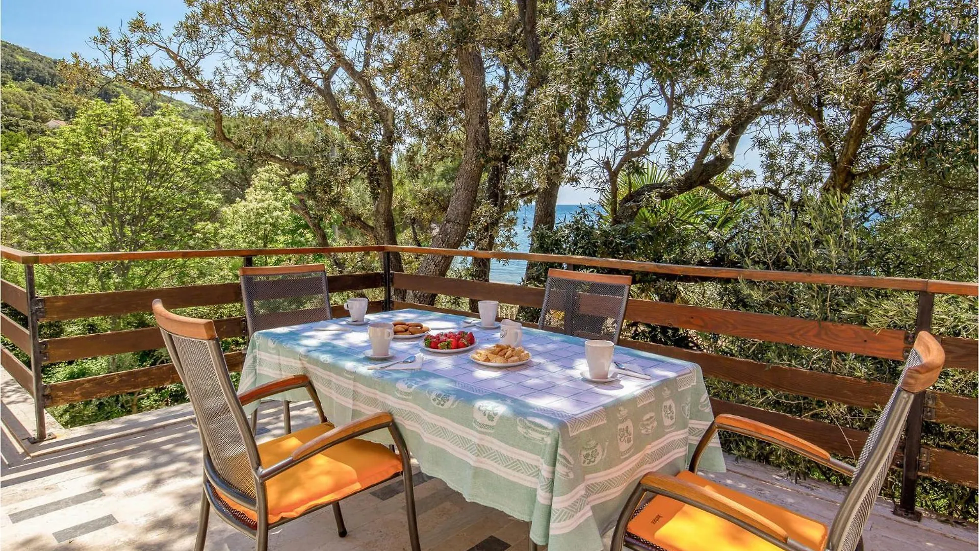 3 Bedroom Nice Apartment In Cres Kroatien