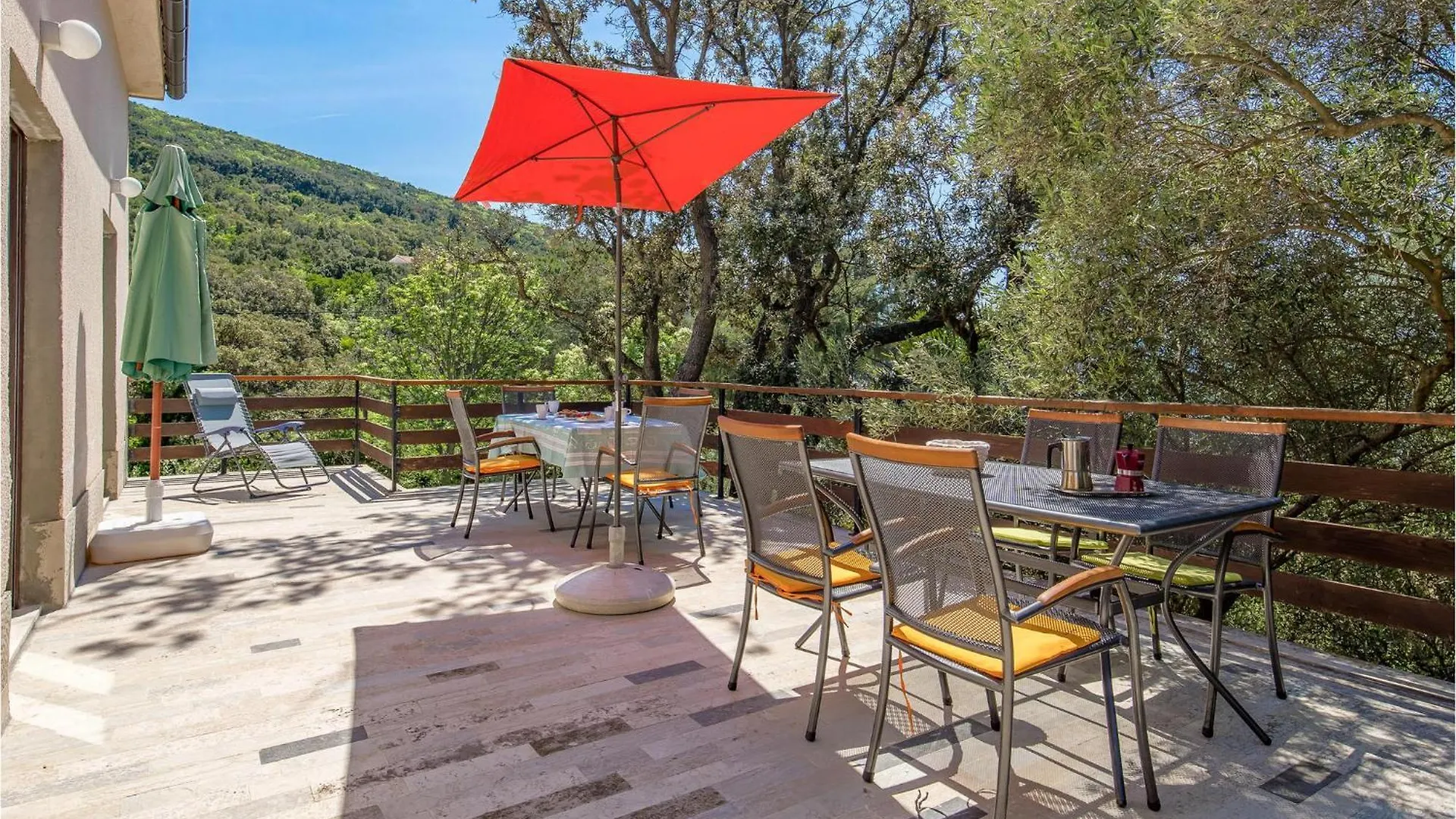 3 Bedroom Nice Apartment In Cres