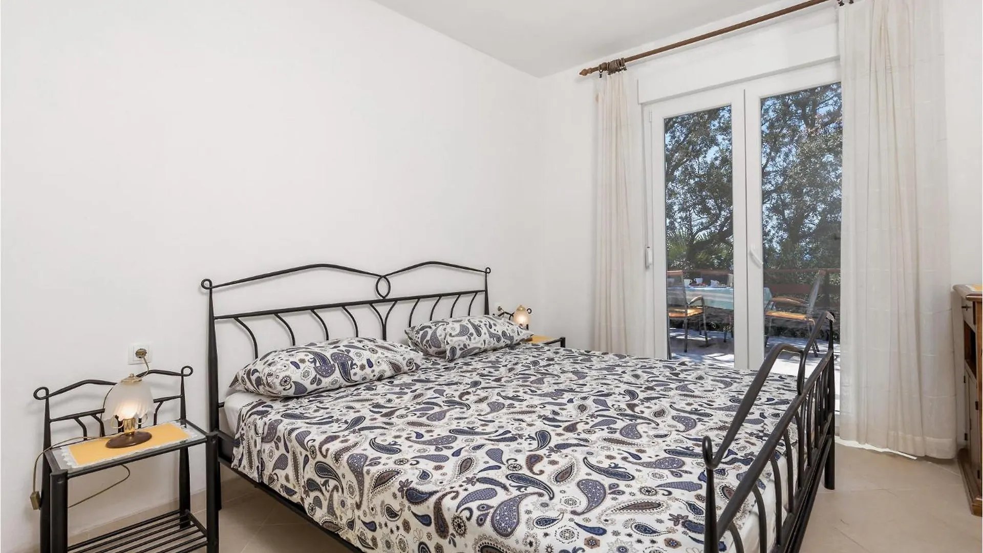3 Bedroom Nice Apartment In Cres